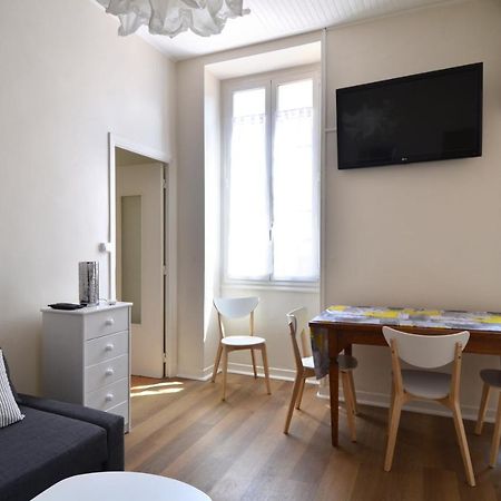 Superbe Appartement 5 Personnes Plein Coeur Centre-Ville Quartier Du Port De นีซ ภายนอก รูปภาพ